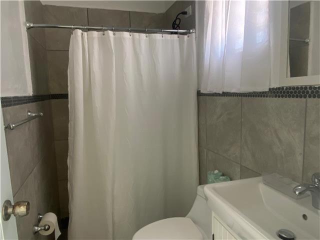 Casita Familiar Con Vista Al Mar Y Piscina Arecibo Exterior foto